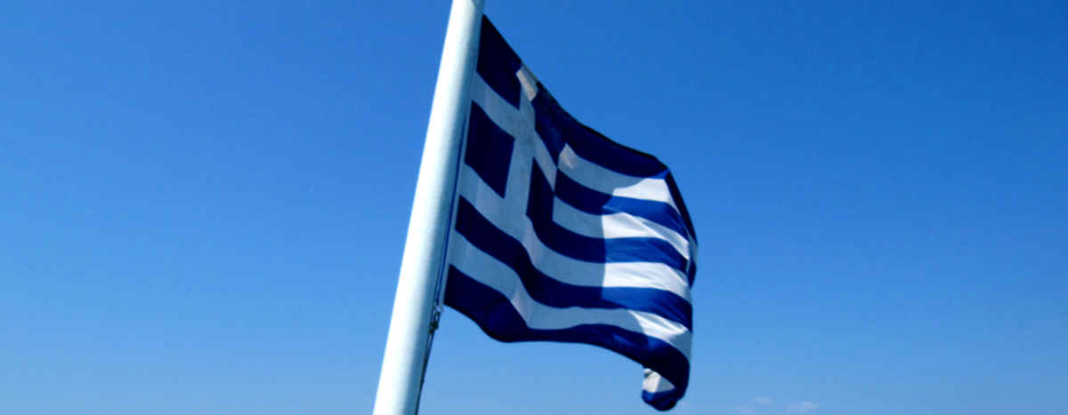 bandiera-greca-sui-traghetti