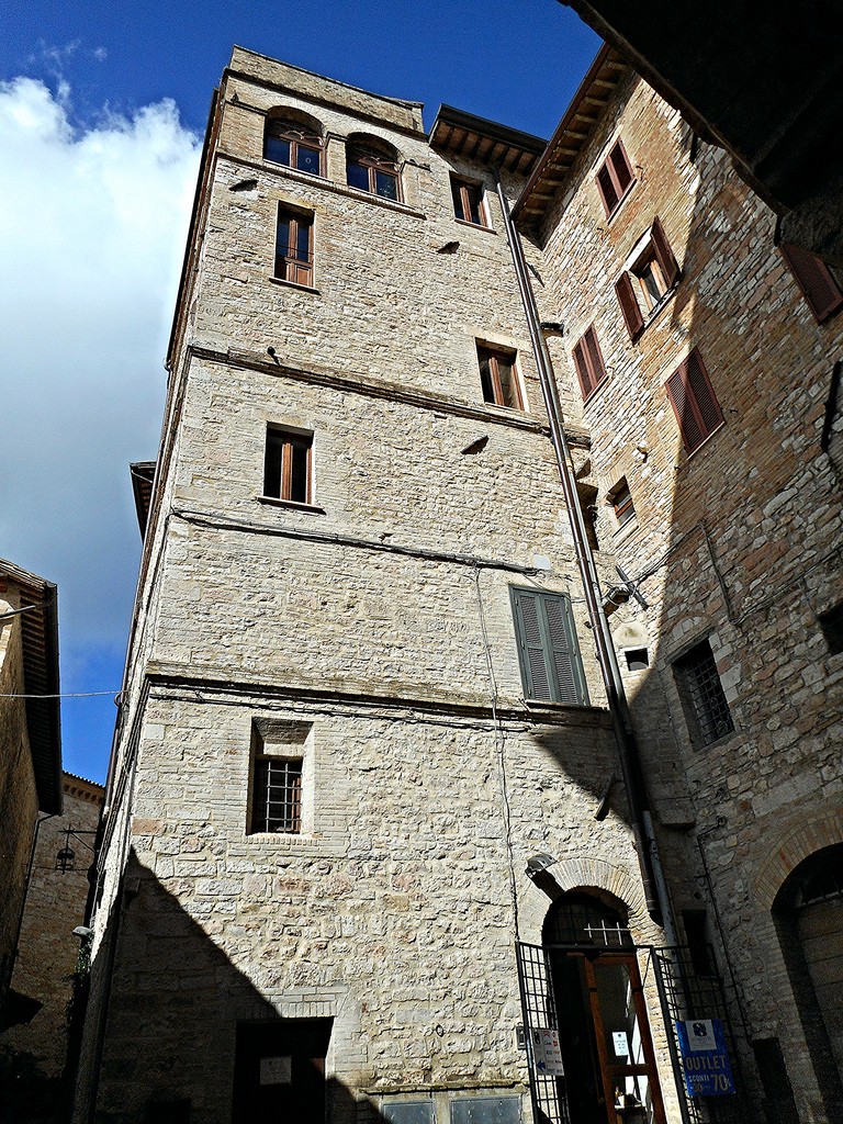 Assisi-borgo-medioevale-9