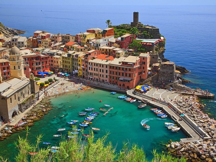 Le Vacanze in Estate nelle Cinque Terre in Liguria – Colori, Profumi e Paesaggi Incantevoli