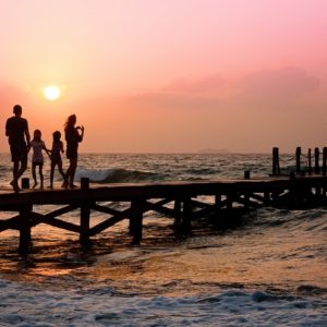 Vacanze in famiglia: soluzioni per un viaggio sicuro